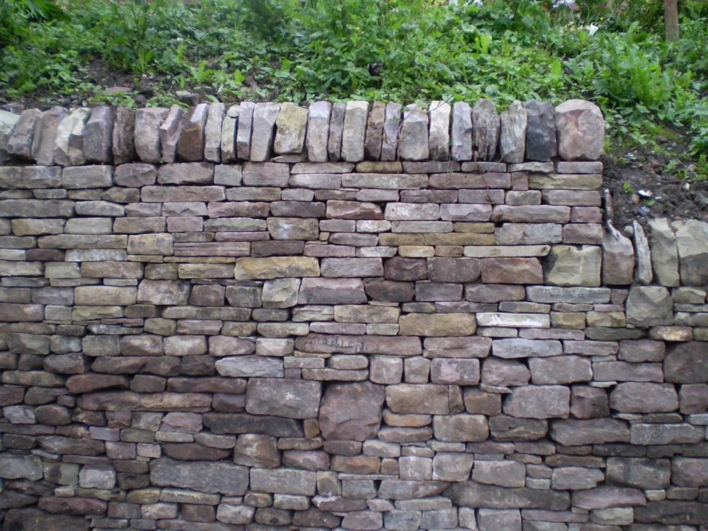 Dry walling stone Dry walling stone