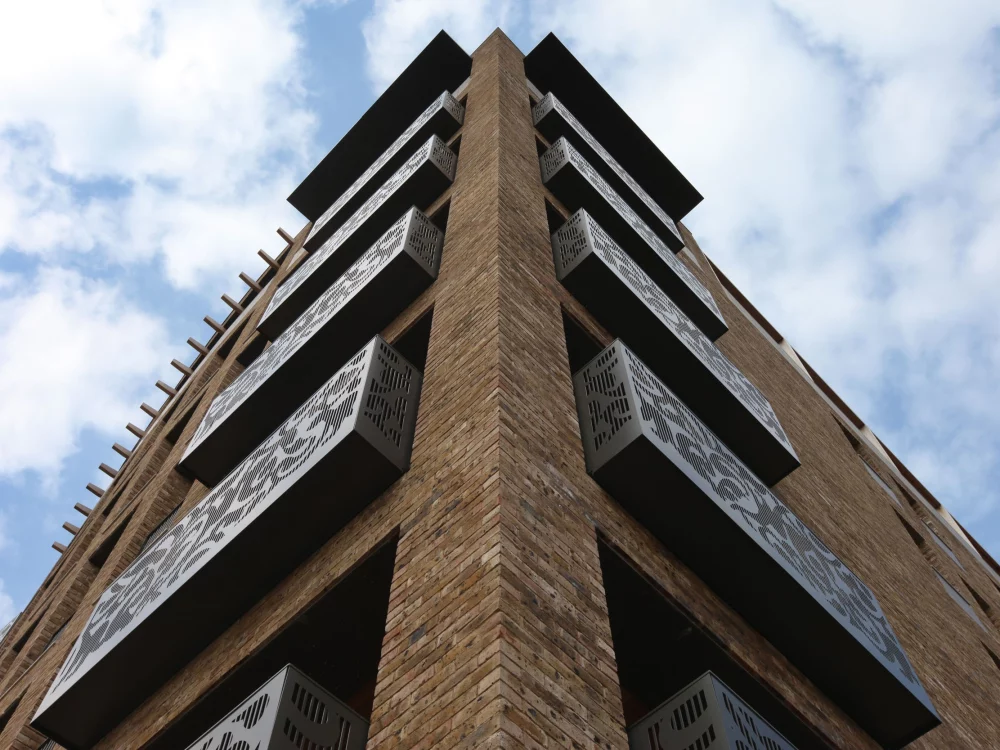 A0070: Cooksbridge Yellow Clamp Stock