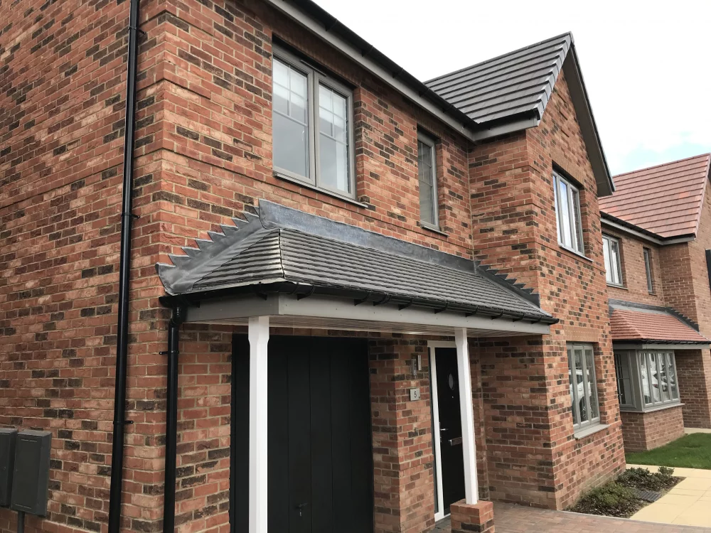 A0167:  Ivanhoe Westminster