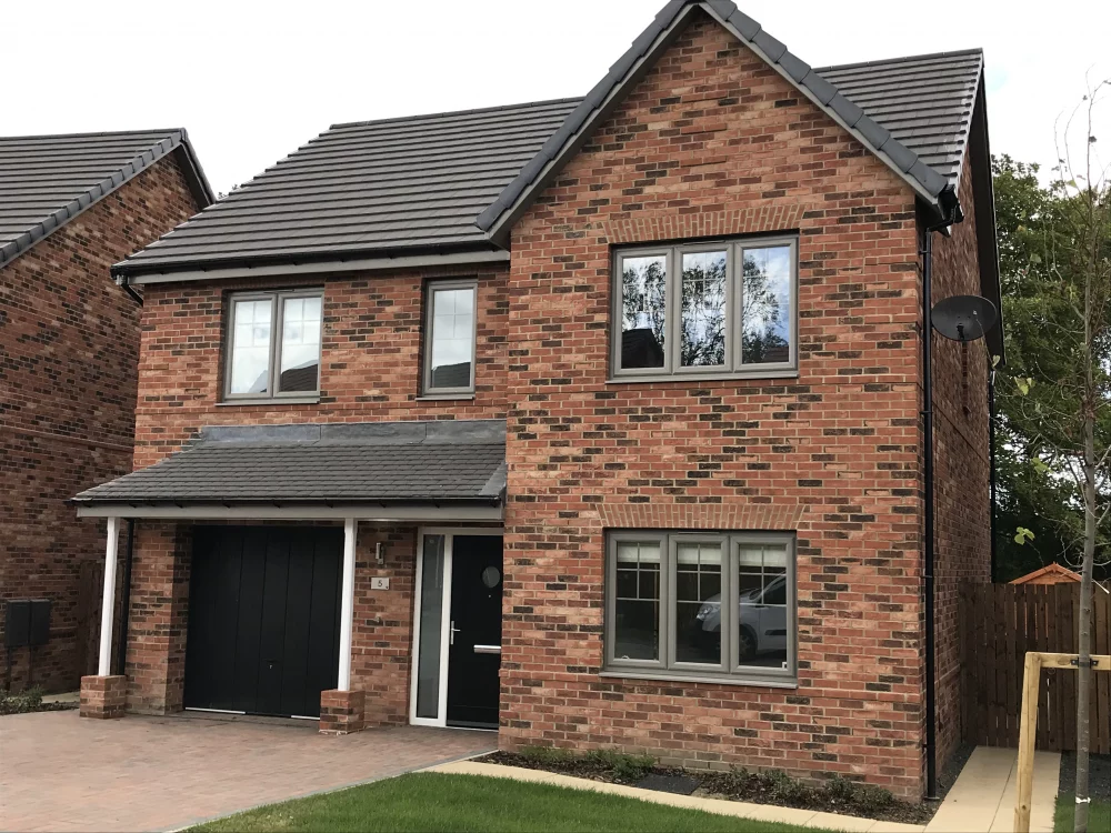 A0167:  Ivanhoe Westminster