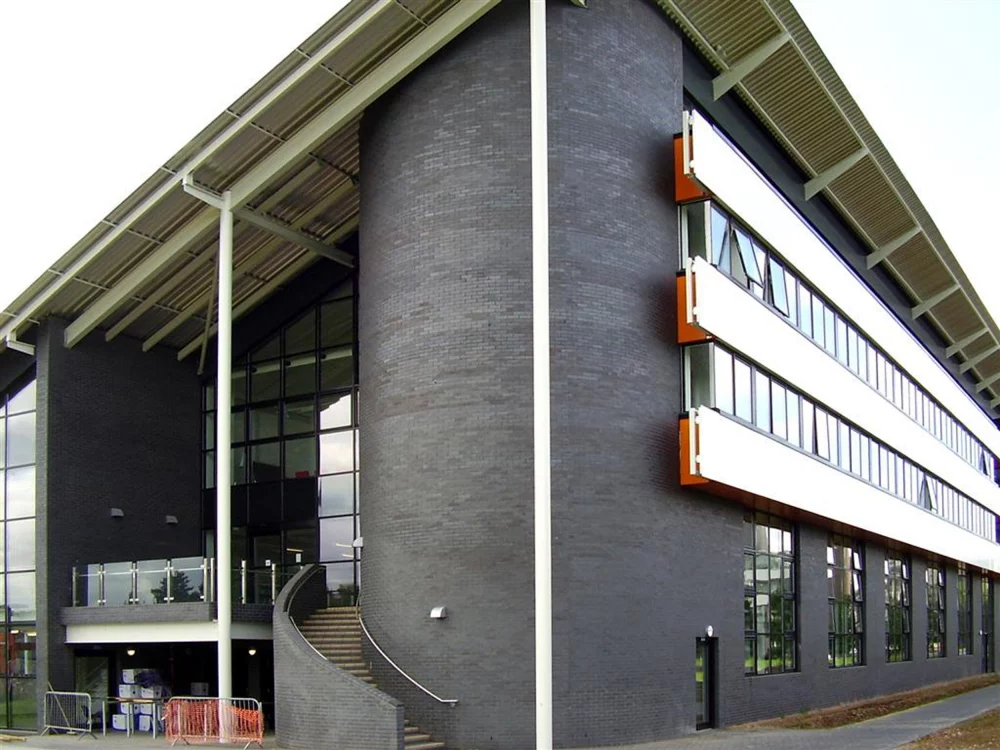 A0226: Atlas Smooth Blue