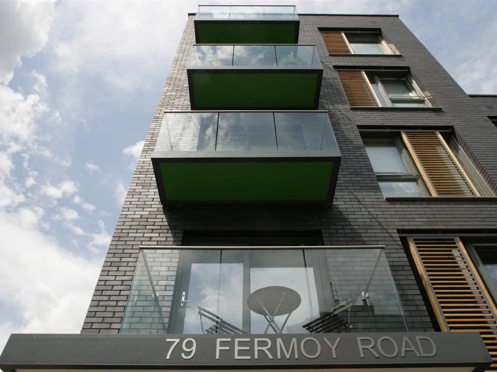 A0234: Staffordshire Slate Blue Smooth 73mm