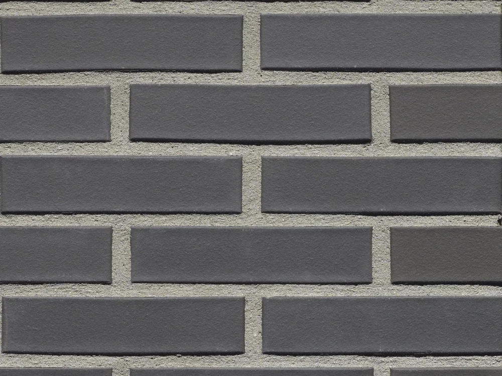 E0008: Avenue Smooth Black
