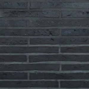 F0010 - Romano Black