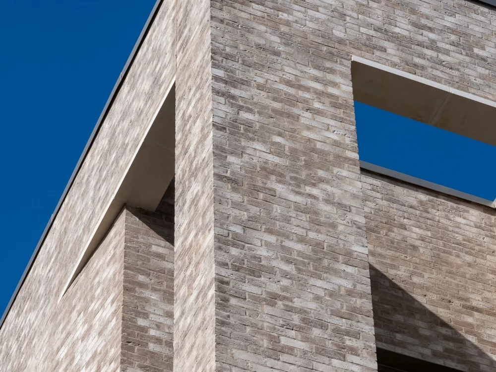 G0027 - Bromo Handmade