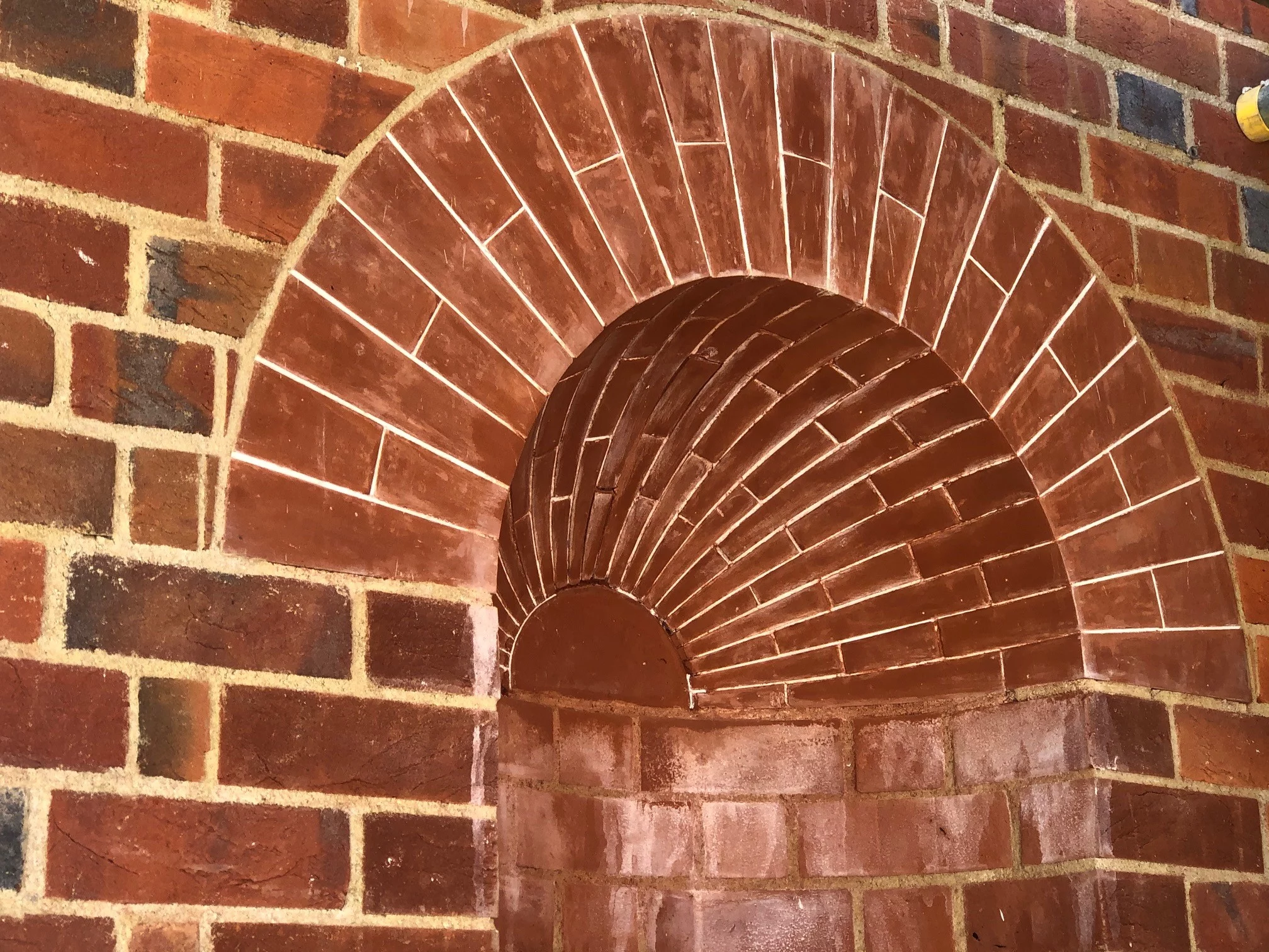Pre-fabricated semi brick arch in a brick wall