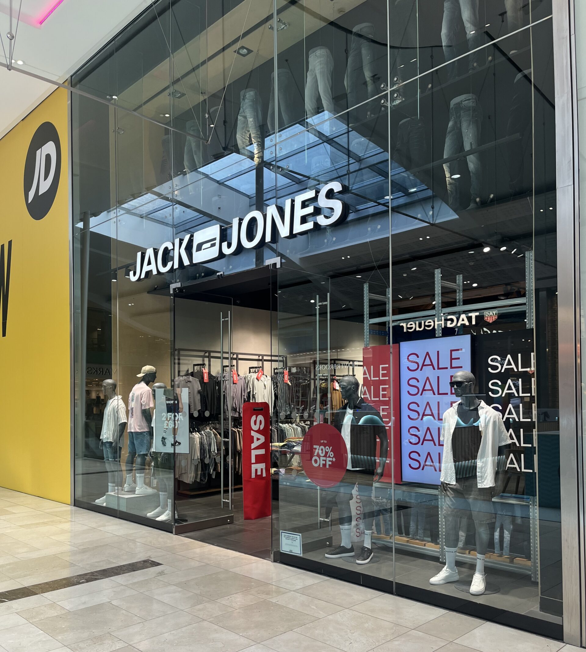 Jack Jones Derbion