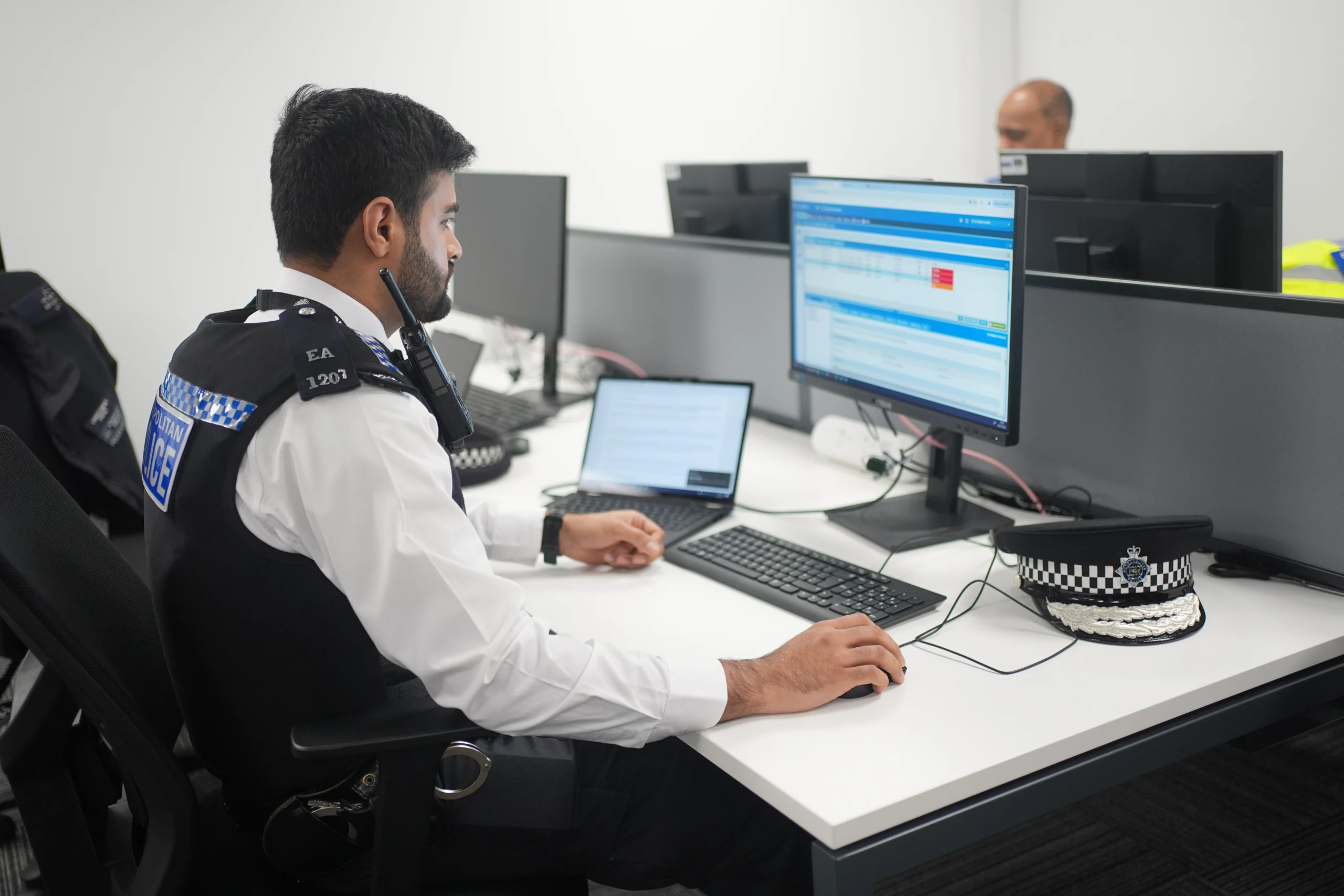 Met's integrity arrangements improve but must enhance correct vetting clearance