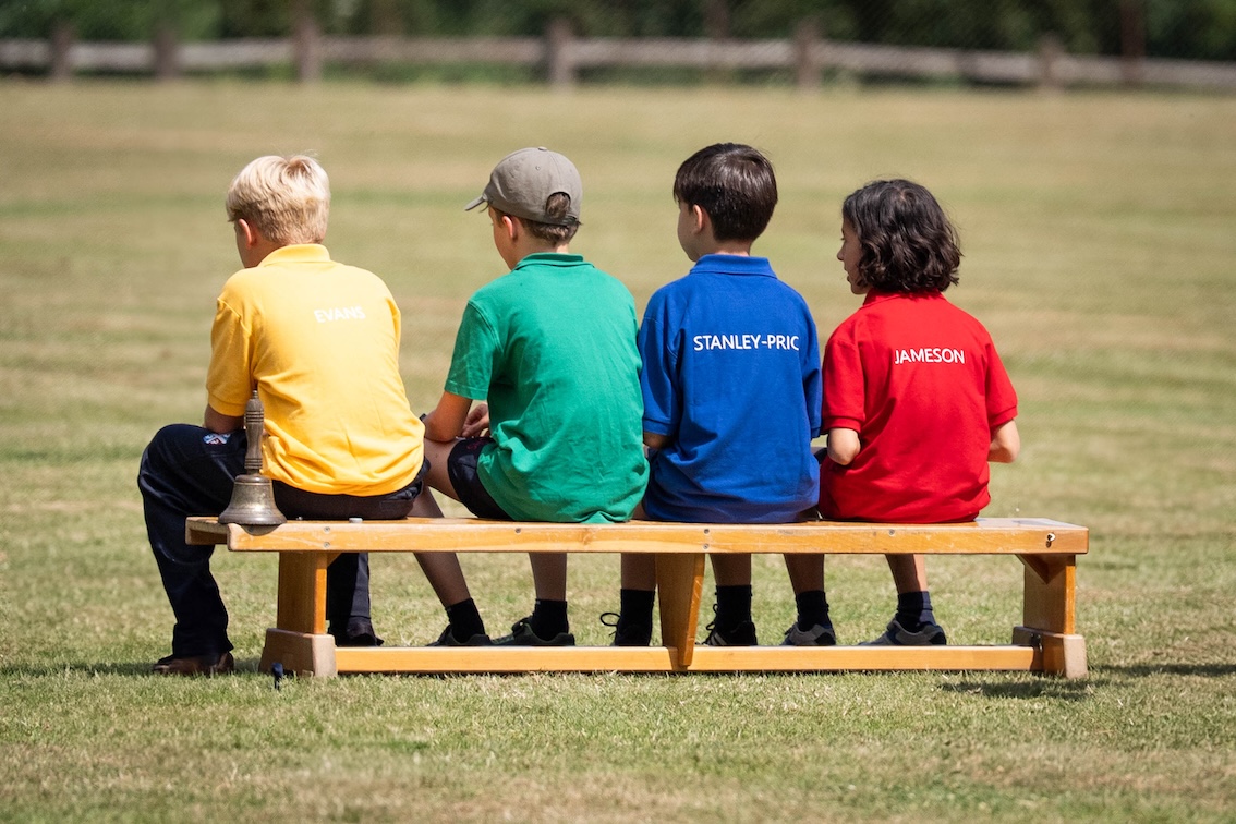 House team pupils at sports day | Swanbourne House, Buckinghamshire